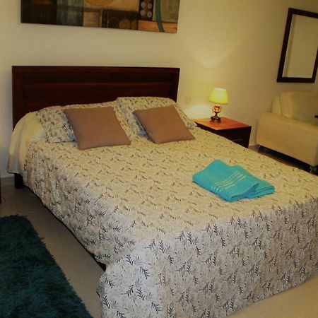 Aurora Apartment Mellieha Bagian luar foto