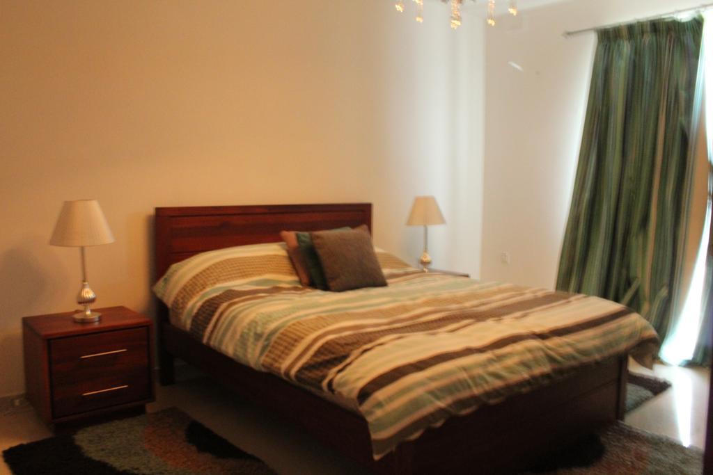 Aurora Apartment Mellieha Bagian luar foto