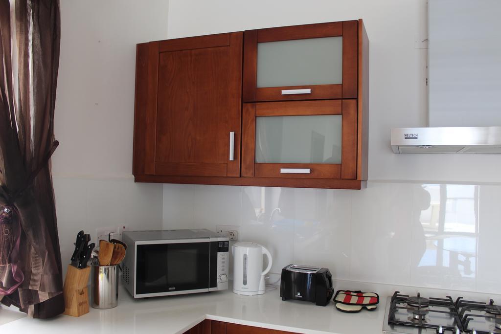 Aurora Apartment Mellieha Bagian luar foto