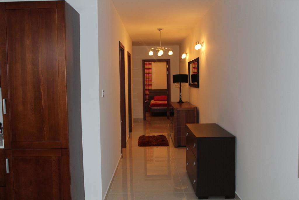 Aurora Apartment Mellieha Bagian luar foto
