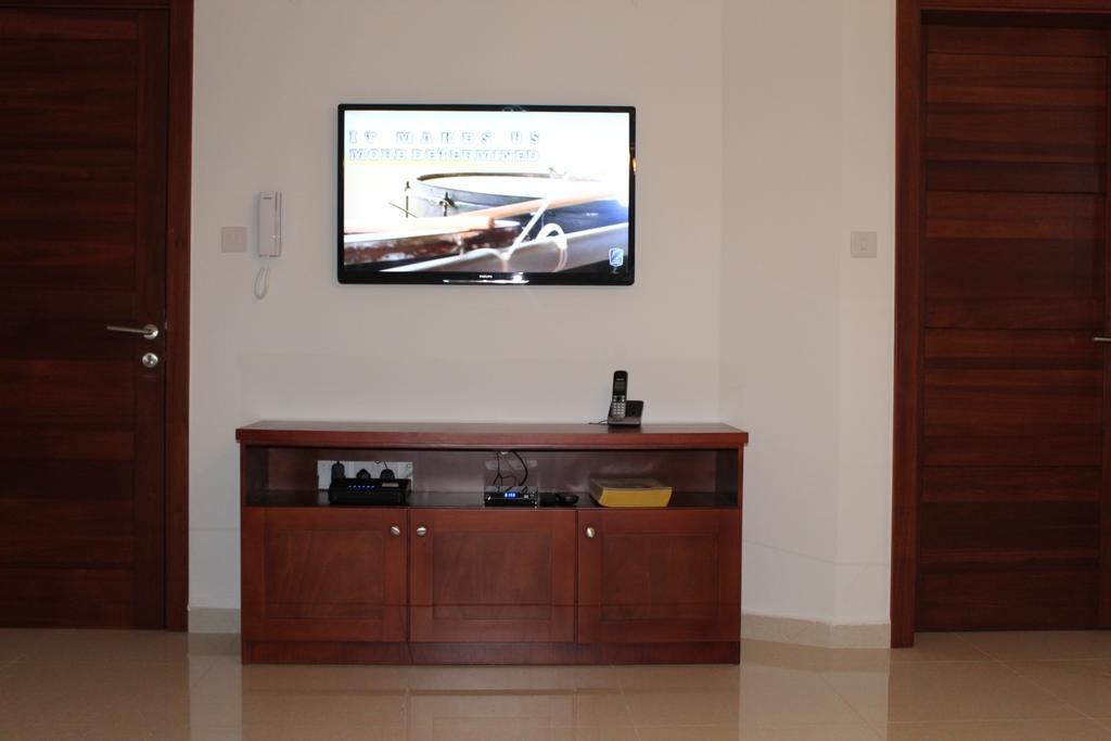 Aurora Apartment Mellieha Bagian luar foto