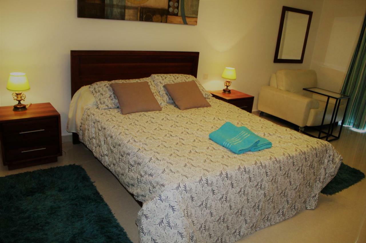 Aurora Apartment Mellieha Bagian luar foto