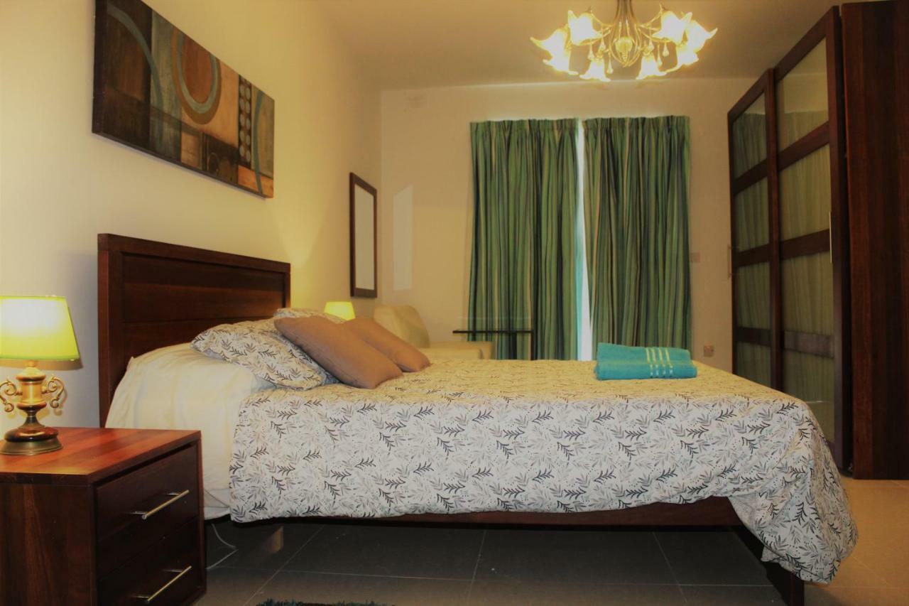 Aurora Apartment Mellieha Bagian luar foto